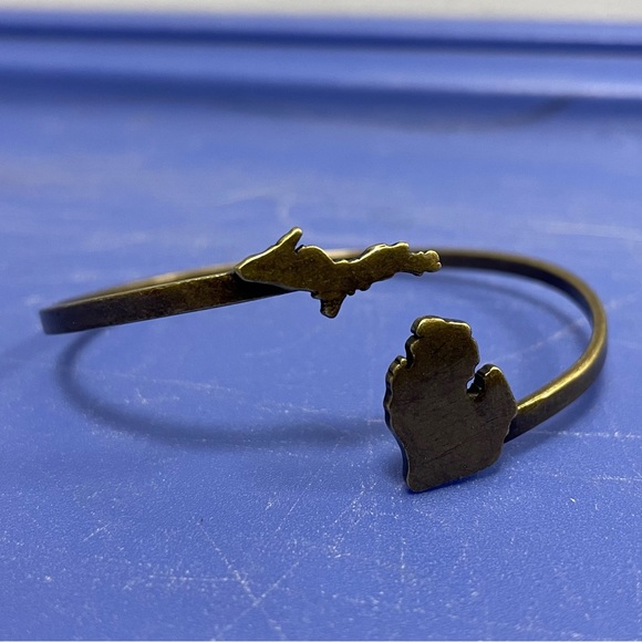 Silver & Bronze Michigan Lower & Upper Peninsula Bangle Bracelet Set - Picture 6 of 7